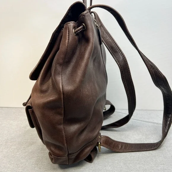 Vintage Fossil 1954 Classic Brown Pebbled Leather Backpack 75082 Brass Key - Picture 6 of 16